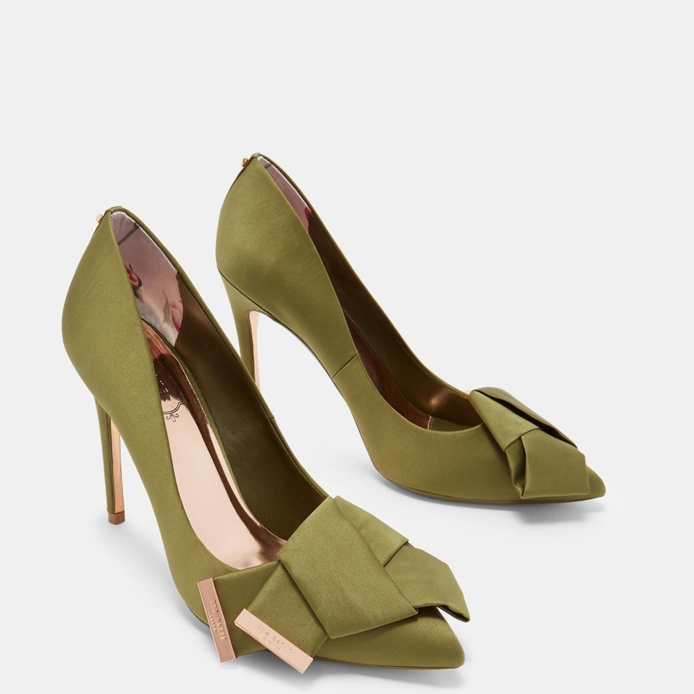 Ted baker satin bow green pumps